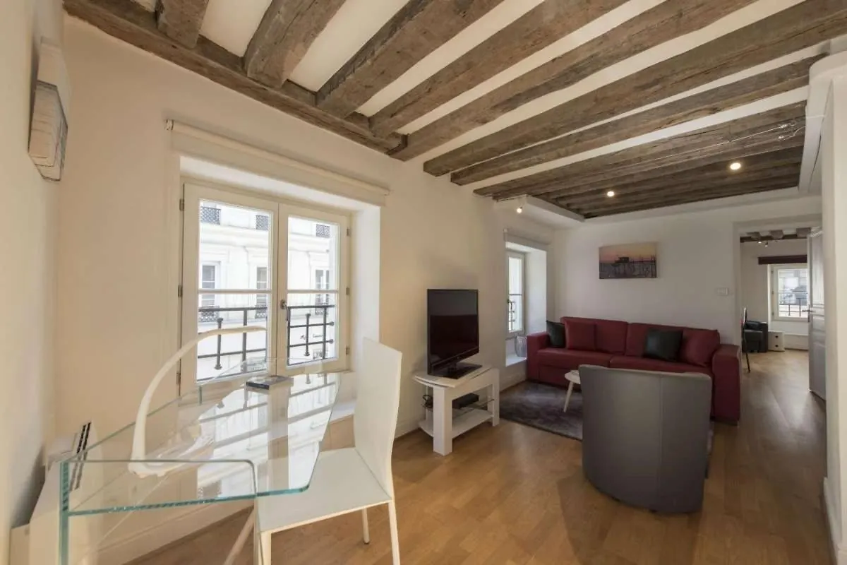 Cactus Apartment Paris France